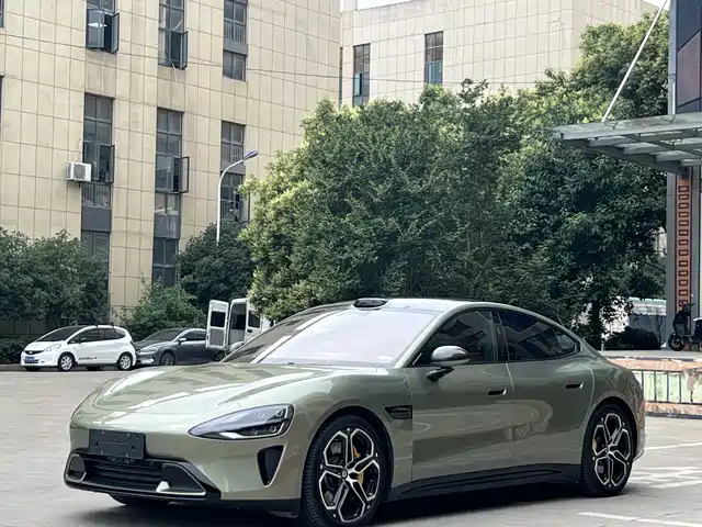 XIAOMI CAR XIAOMI SU7 2024
