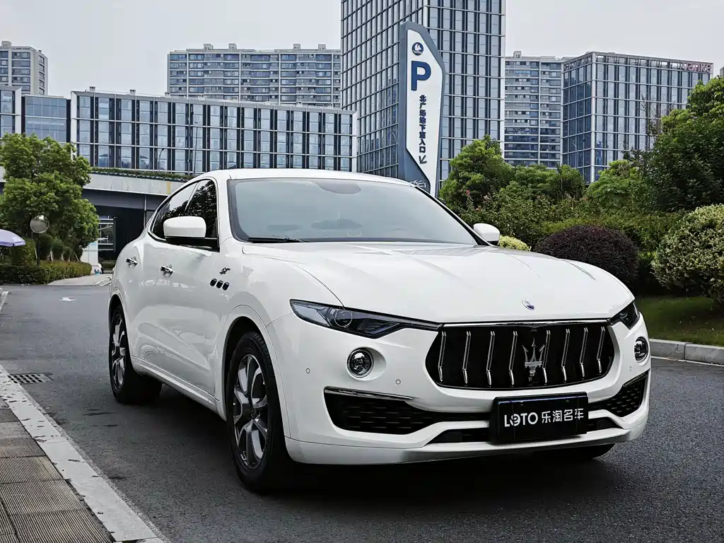 Maserati Levante — миниатюра 3
