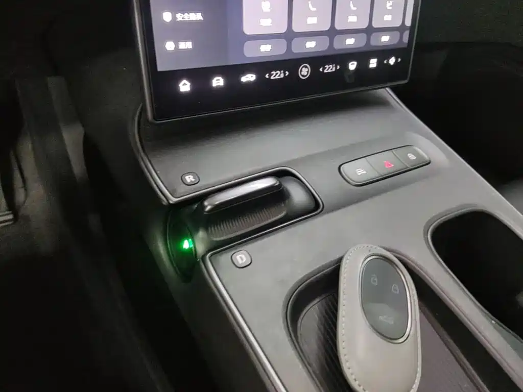 NIO ET5 — миниатюра 14
