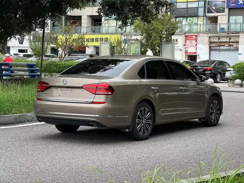 Volkswagen Passat — миниатюра 9
