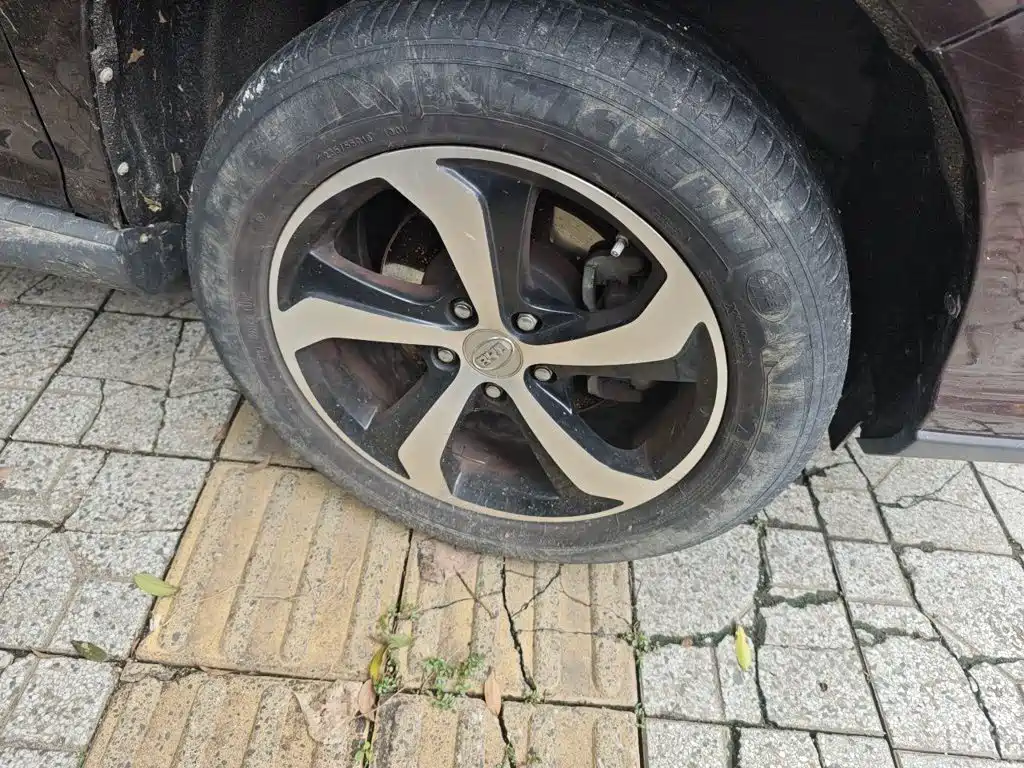 BYD S7 — миниатюра 8