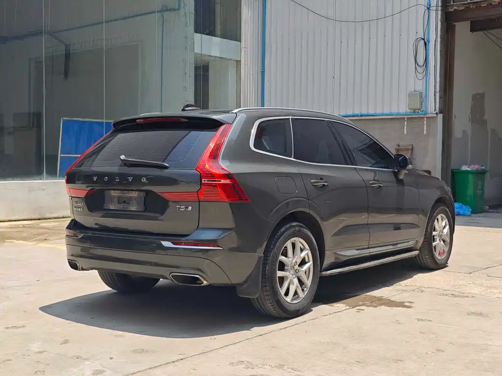 Volvo XC60 — миниатюра 9