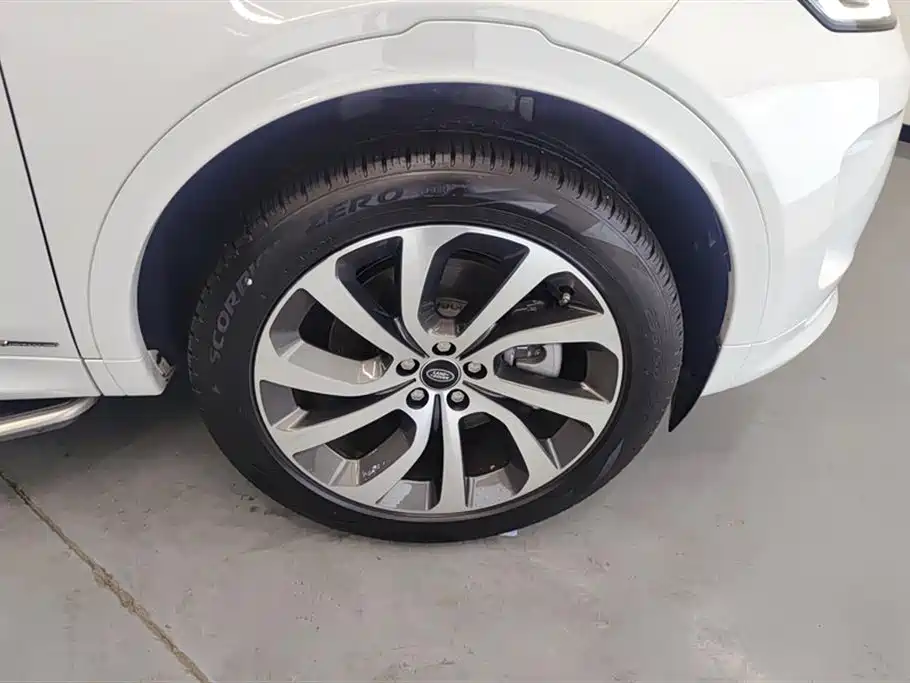 LAND ROVER DISCOVER SPORTS