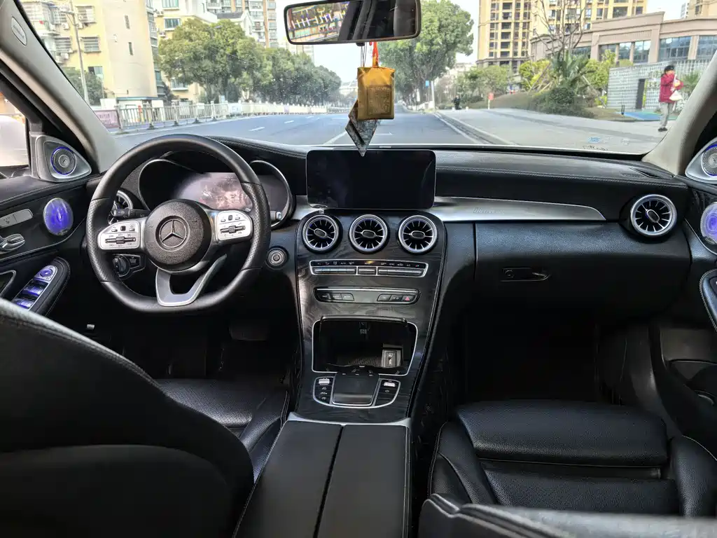 MERCEDES-BENZ C CLASS