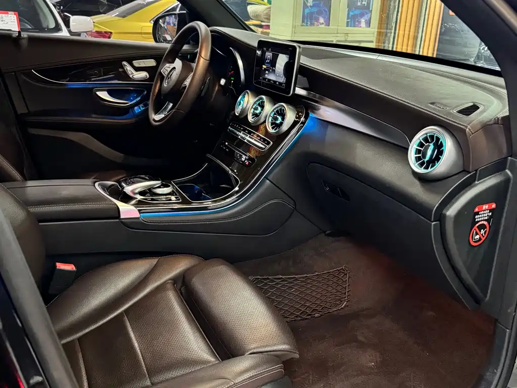 Mercedes-Benz GLC — миниатюра 9