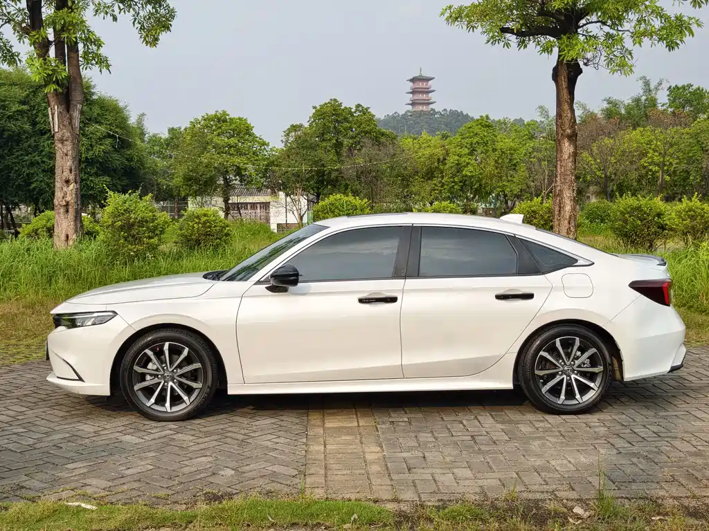 Honda Integra — миниатюра 11