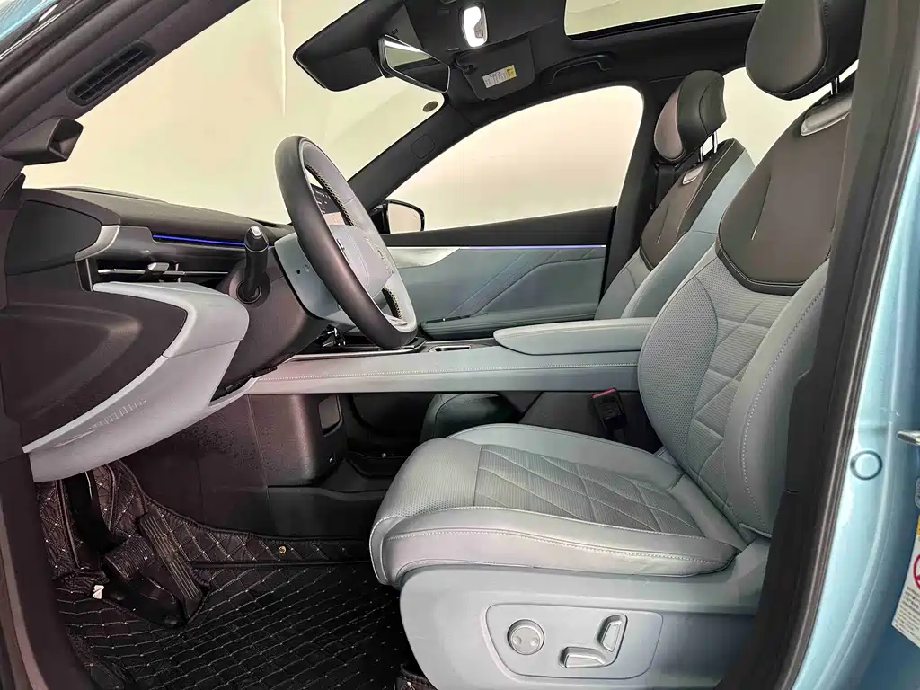 Changan Deepal DARK BLUE S05