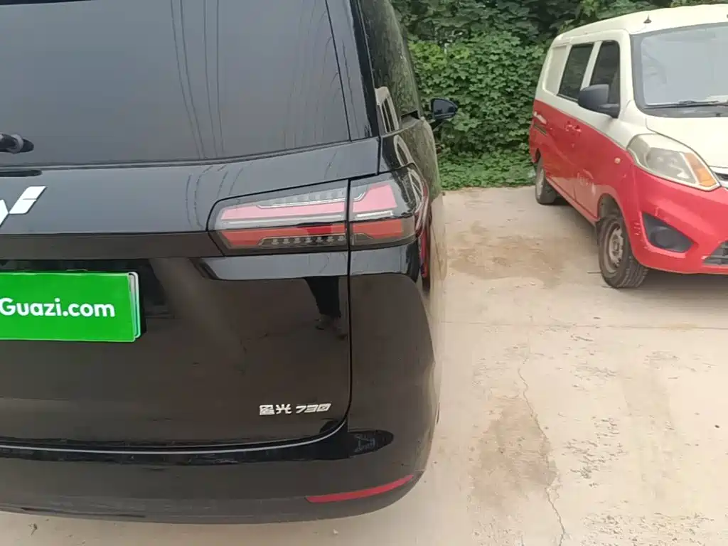 Wuling Xingguang 730 New Energy — миниатюра 8