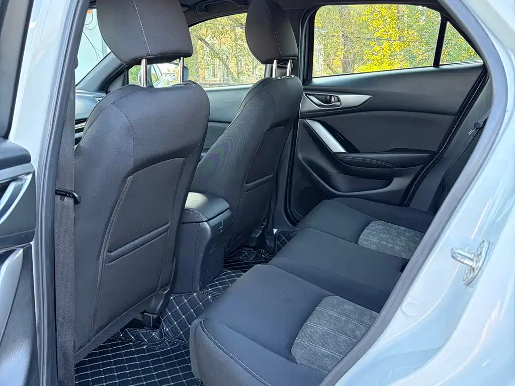 Mazda CX-4 — миниатюра 5