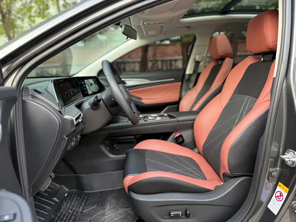 Changan Eado — миниатюра 5