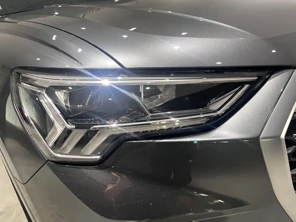 Audi Q3 Sportback — миниатюра 7