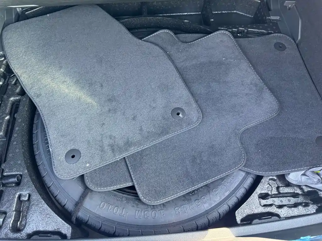 Audi Q3 Sportback — миниатюра 30