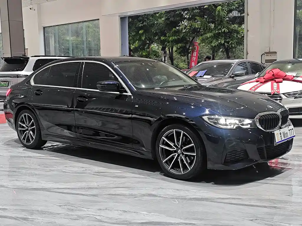 BMW 3 Series 3 2022 325Li M Sport