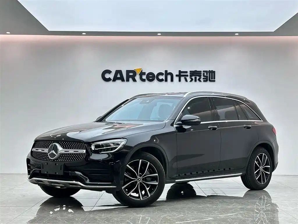 MERCEDES-BENZ GLC