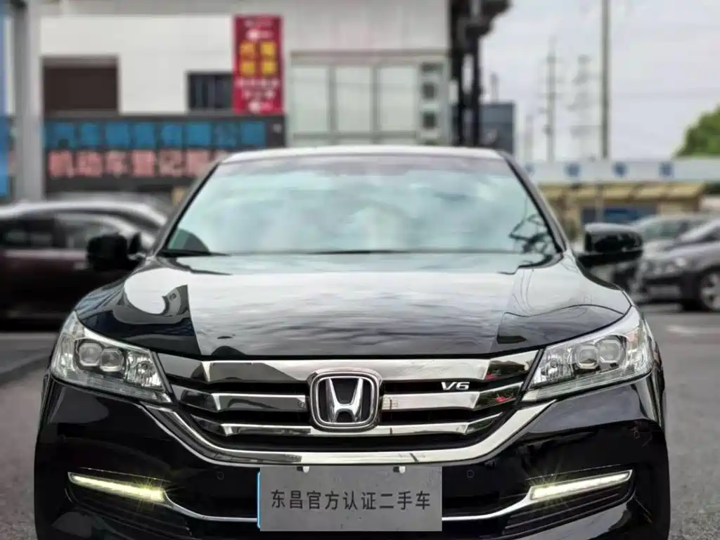 Honda Accord — миниатюра 5