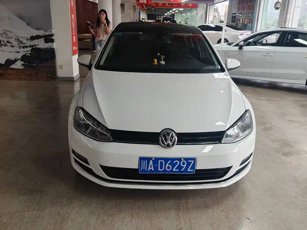 Volkswagen Golf — миниатюра 6