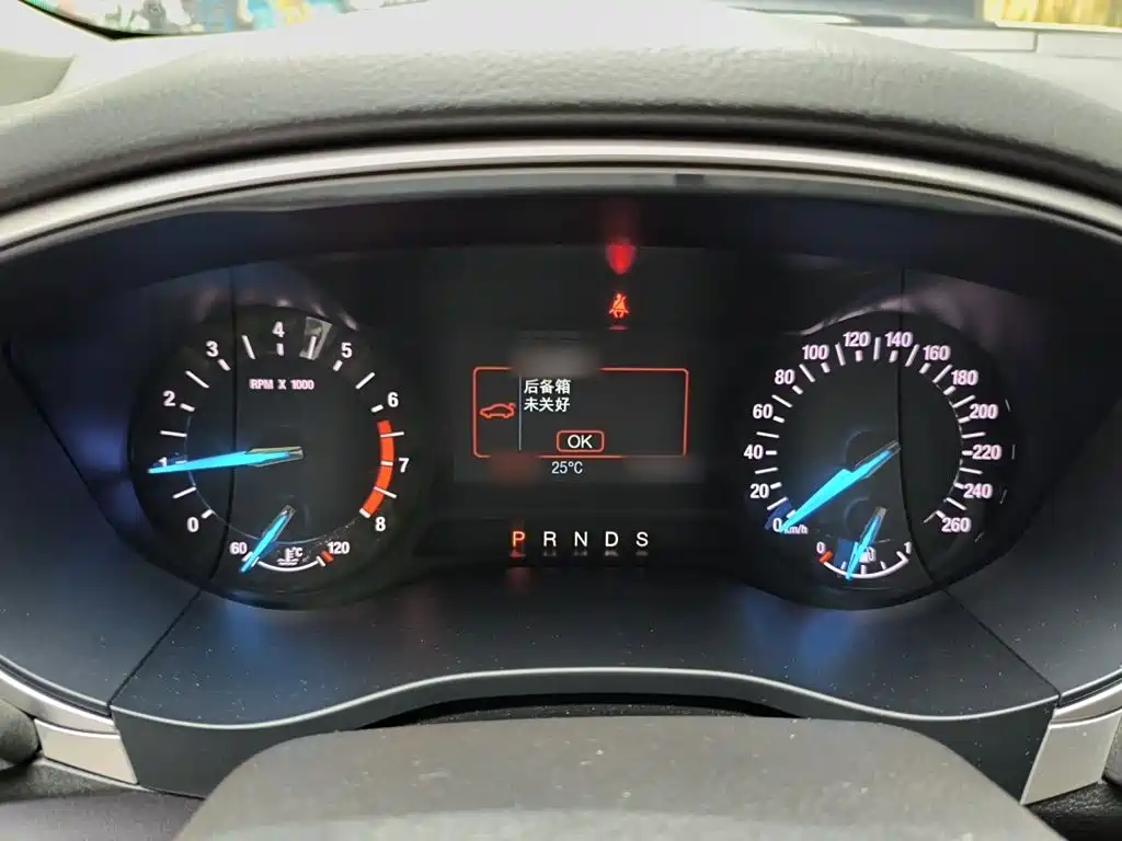 Ford Mondeo — миниатюра 4