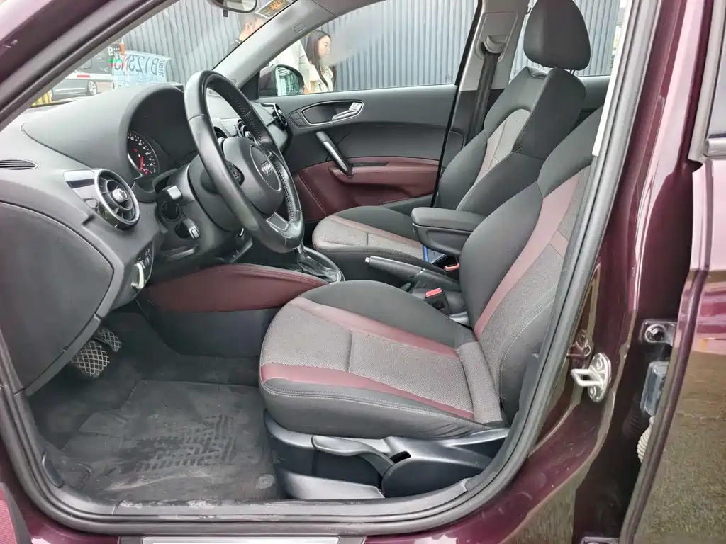 Audi A1 2013 30 TFSI Sportback Ego