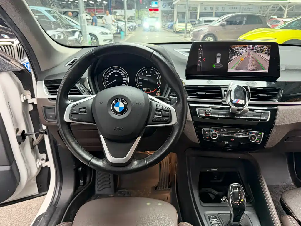 BMW X1 — миниатюра 13