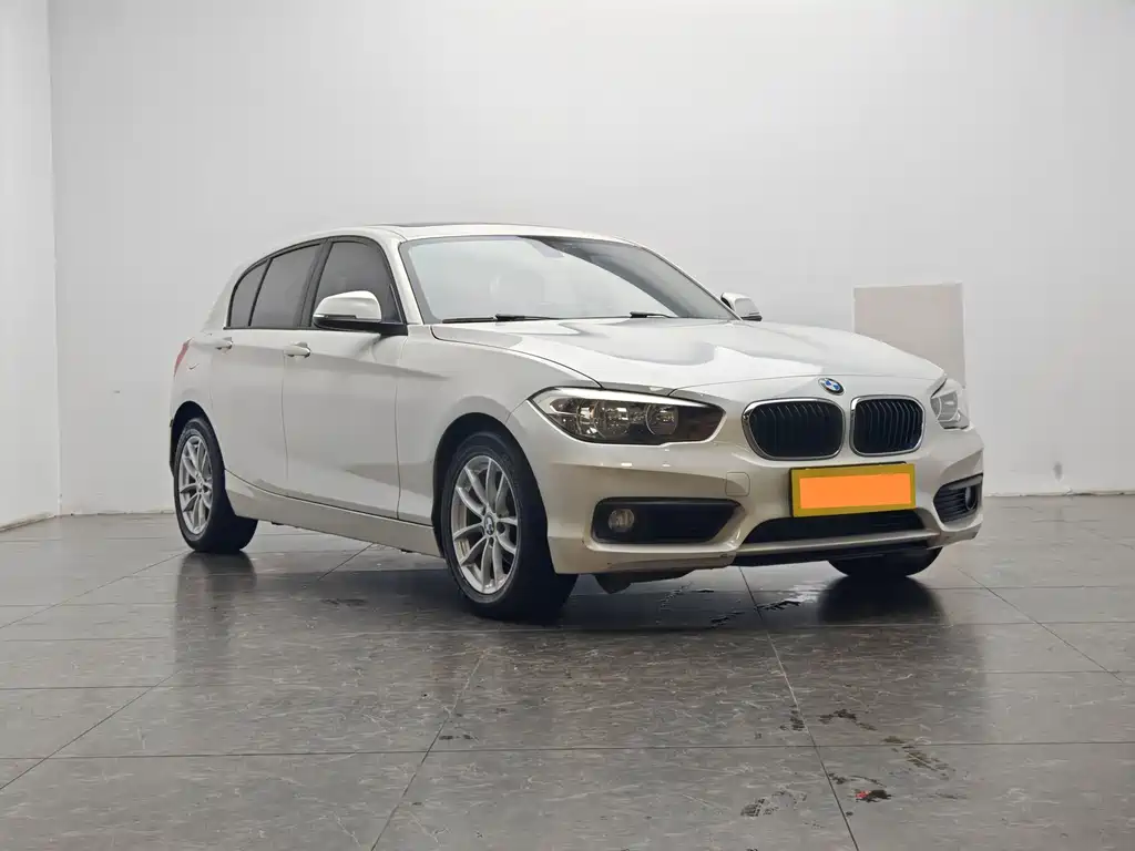 BMW 1 Series (Import) — миниатюра 2