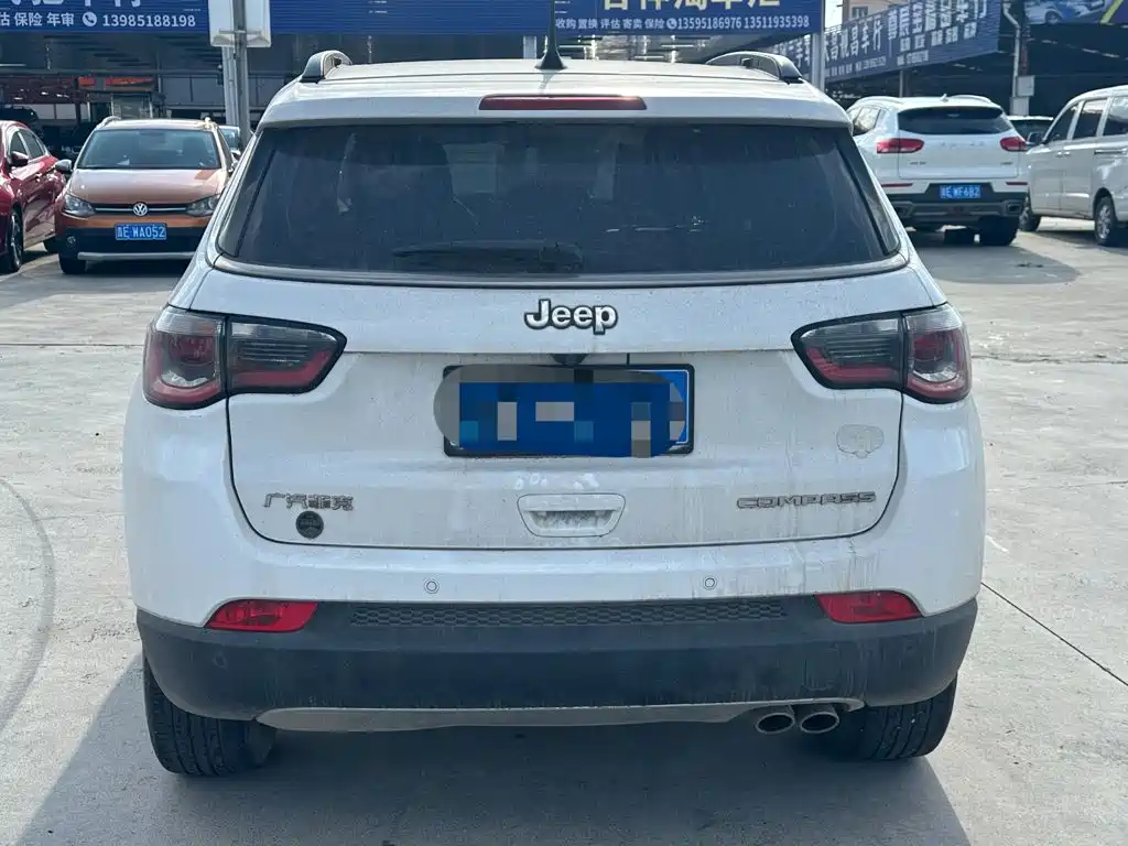 Jeep Compass — миниатюра 4