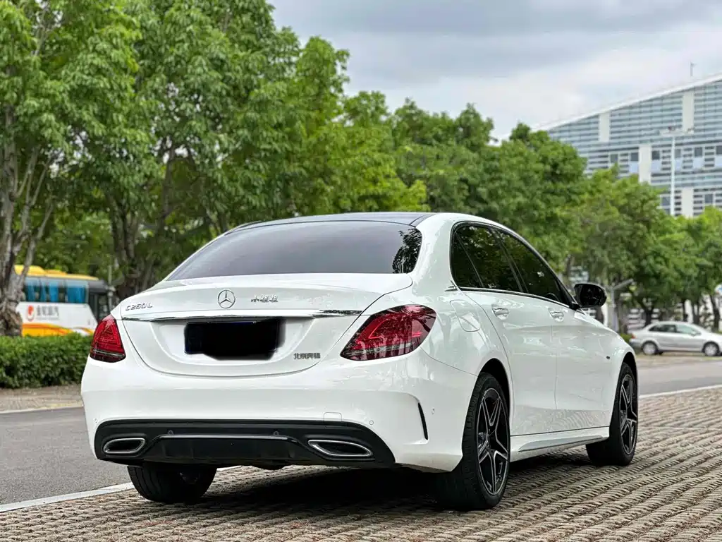 Mercedes-Benz C-Class — миниатюра 4