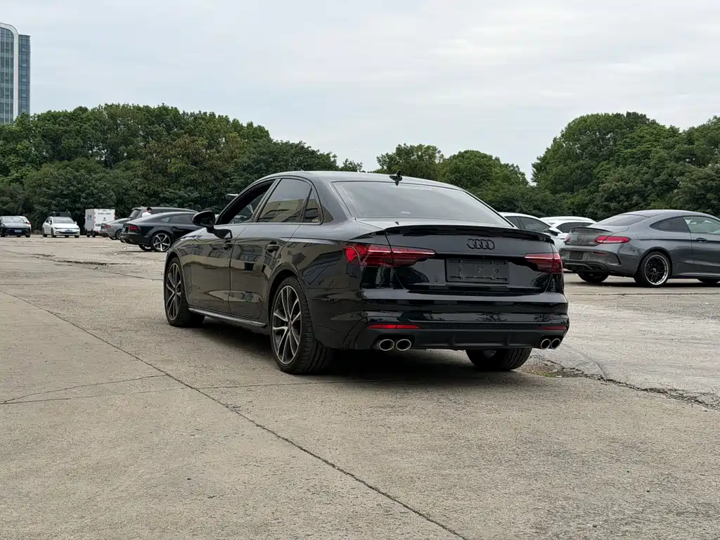 Audi S4 — миниатюра 14