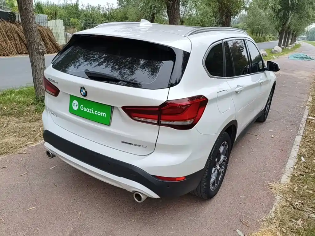 BMW X1 — миниатюра 7
