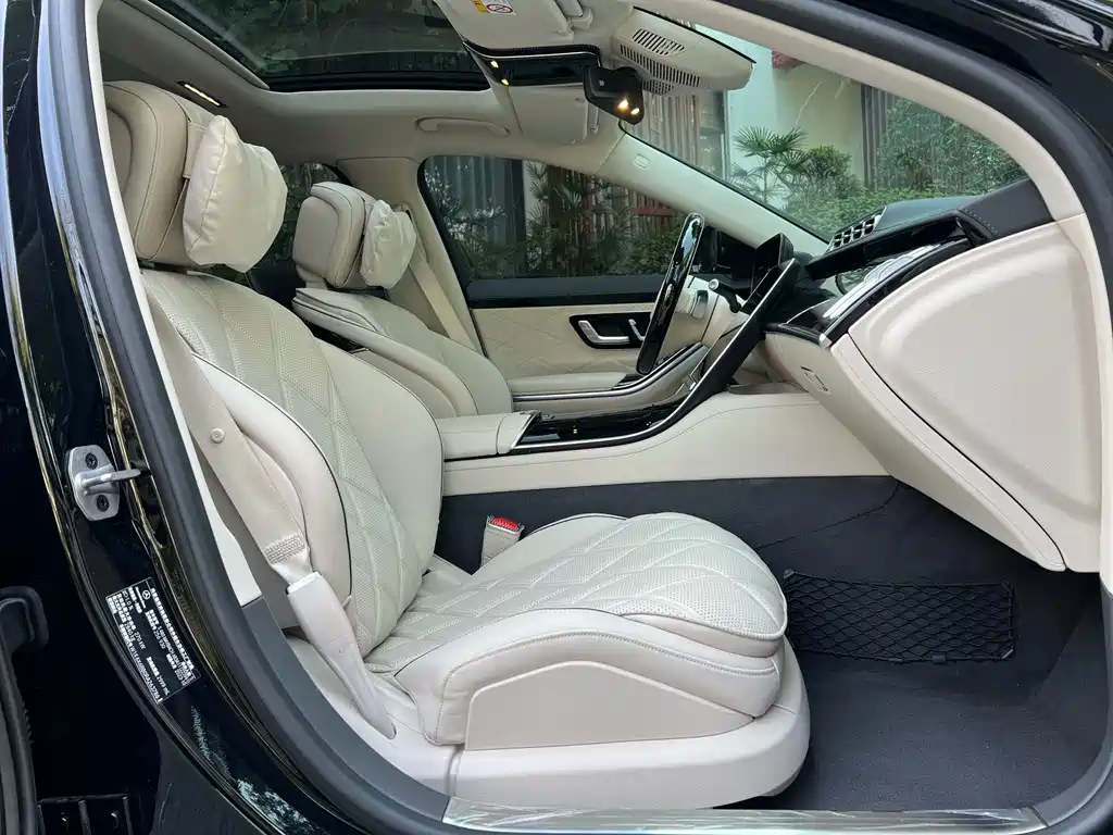 Mercedes-Benz S-Class — миниатюра 7