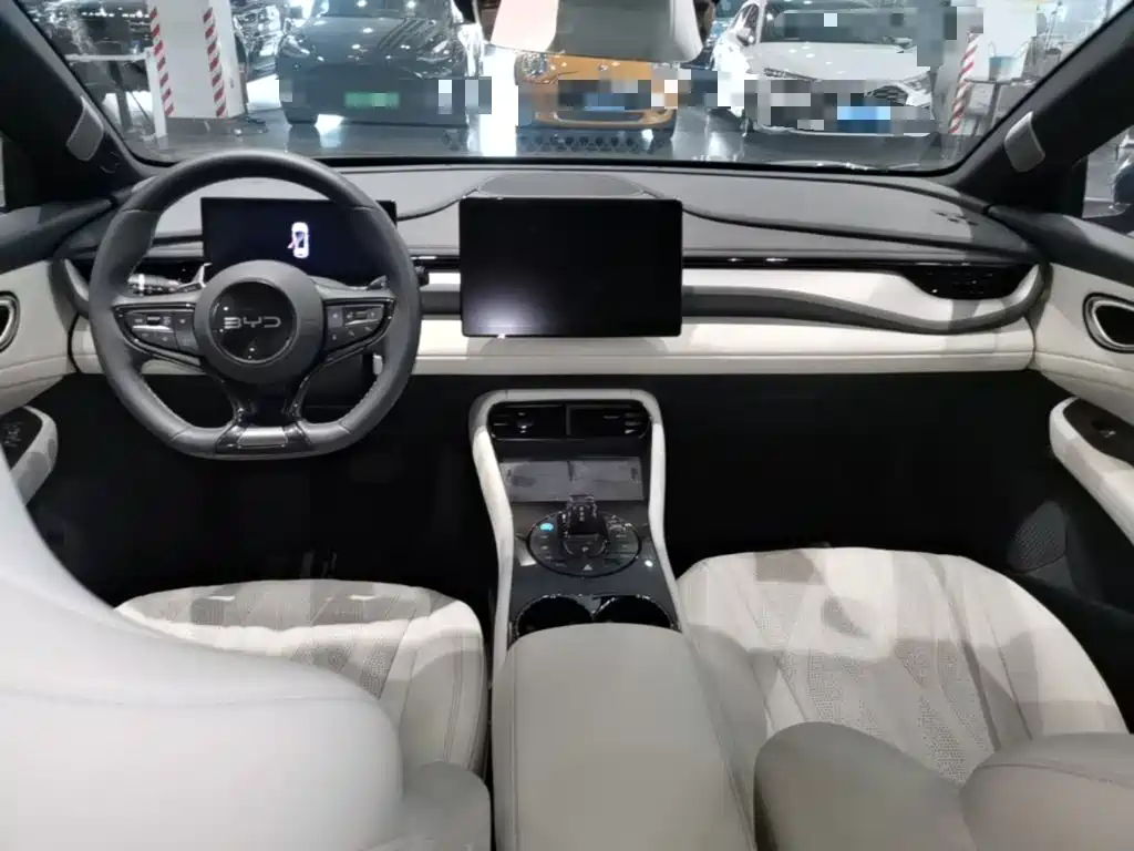 BYD Seal 06GT — миниатюра 10