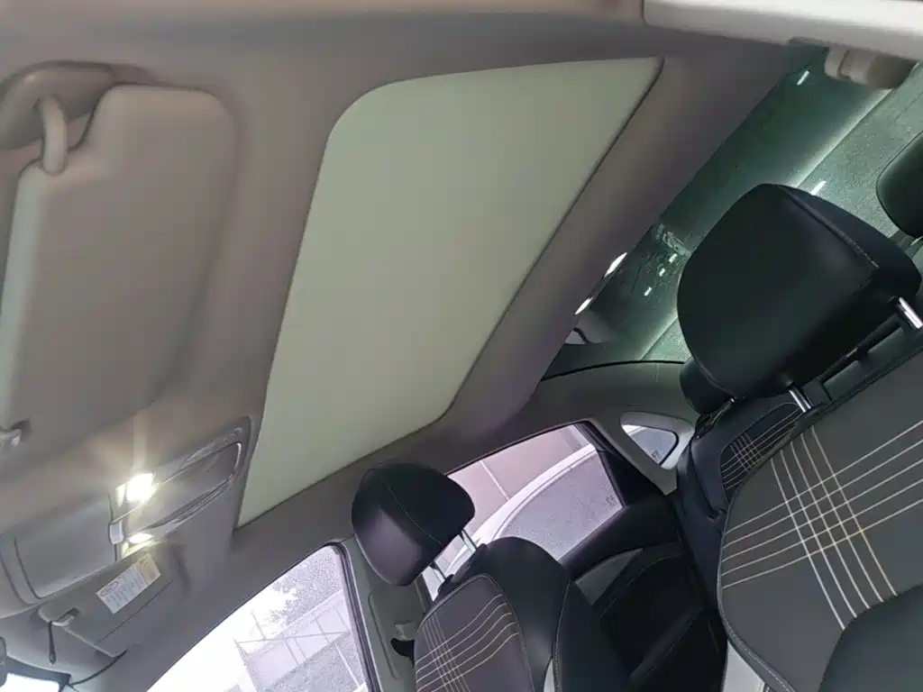 Roewe i6 MAX — миниатюра 18