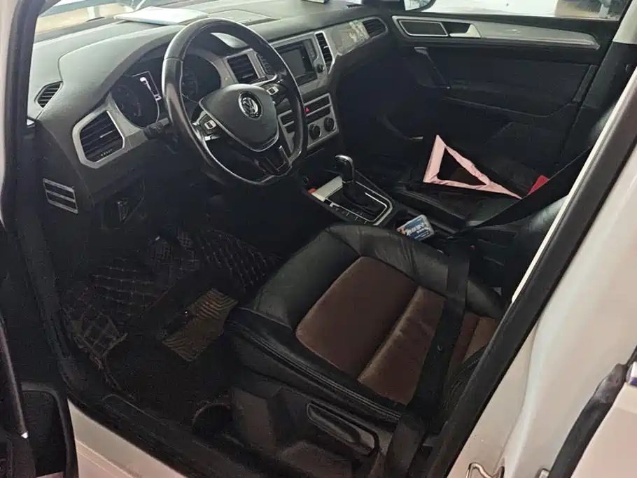 Volkswagen Golf Sportsvan — миниатюра 9