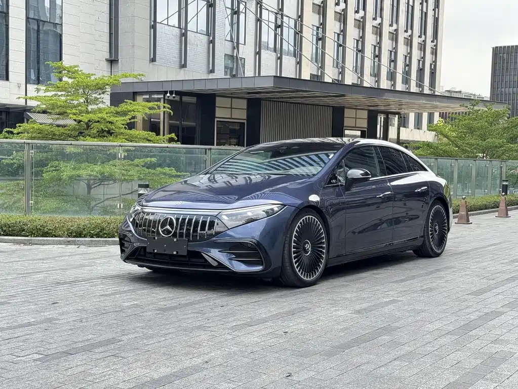 Mercedes-Benz EQS AMG 2024