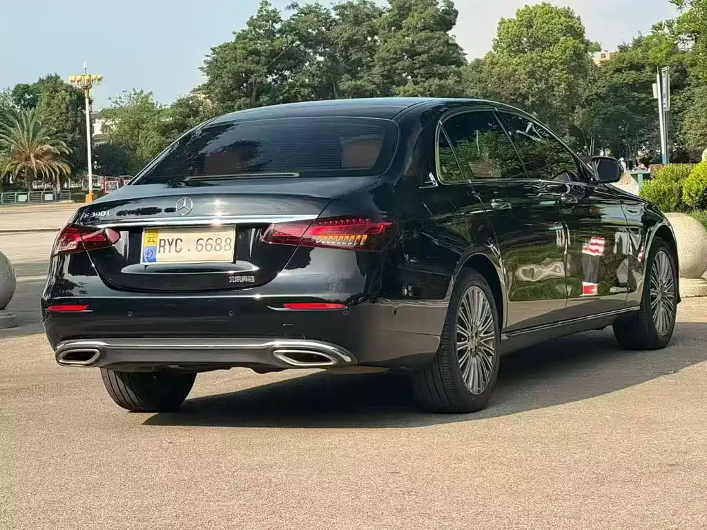 Mercedes-Benz E-Class E 2023 E 300 L Sport Luxury