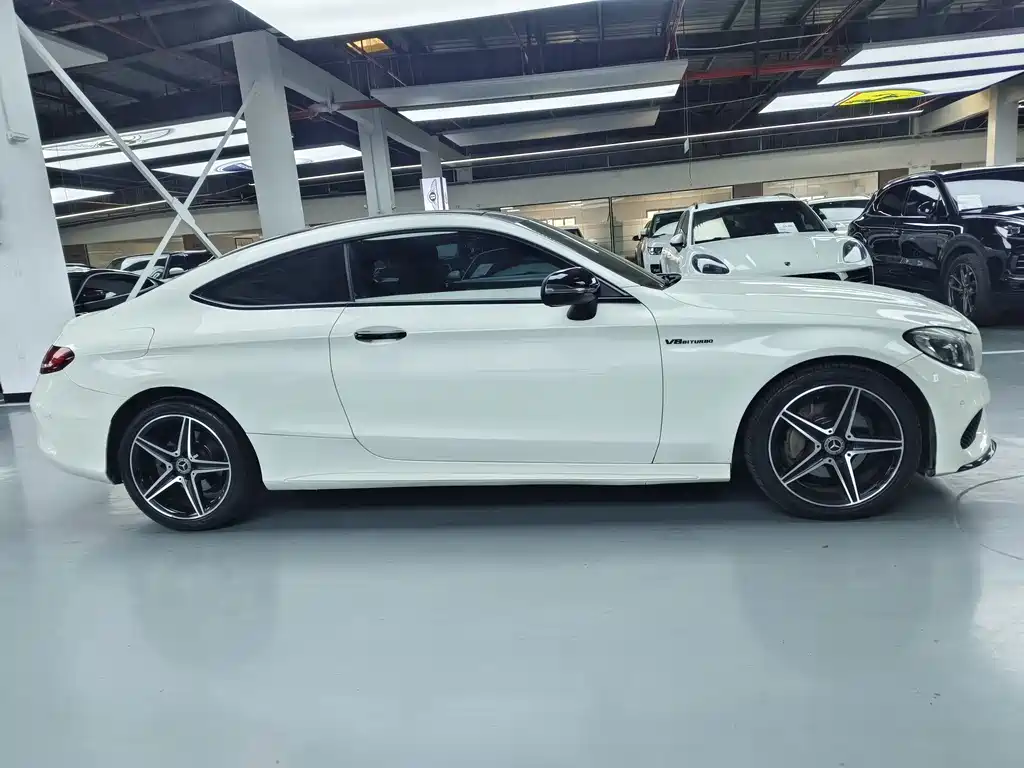 MERCEDES-BENZ C CLASS