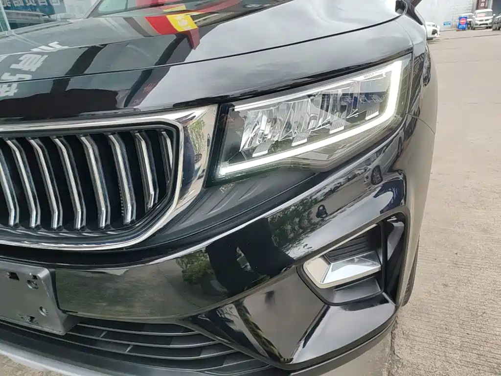 Geely Haoyue — миниатюра 24