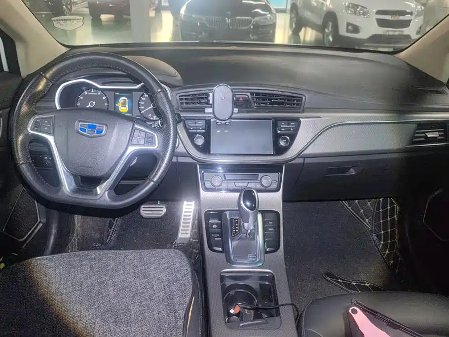 Geely Emgrand GS — миниатюра 12