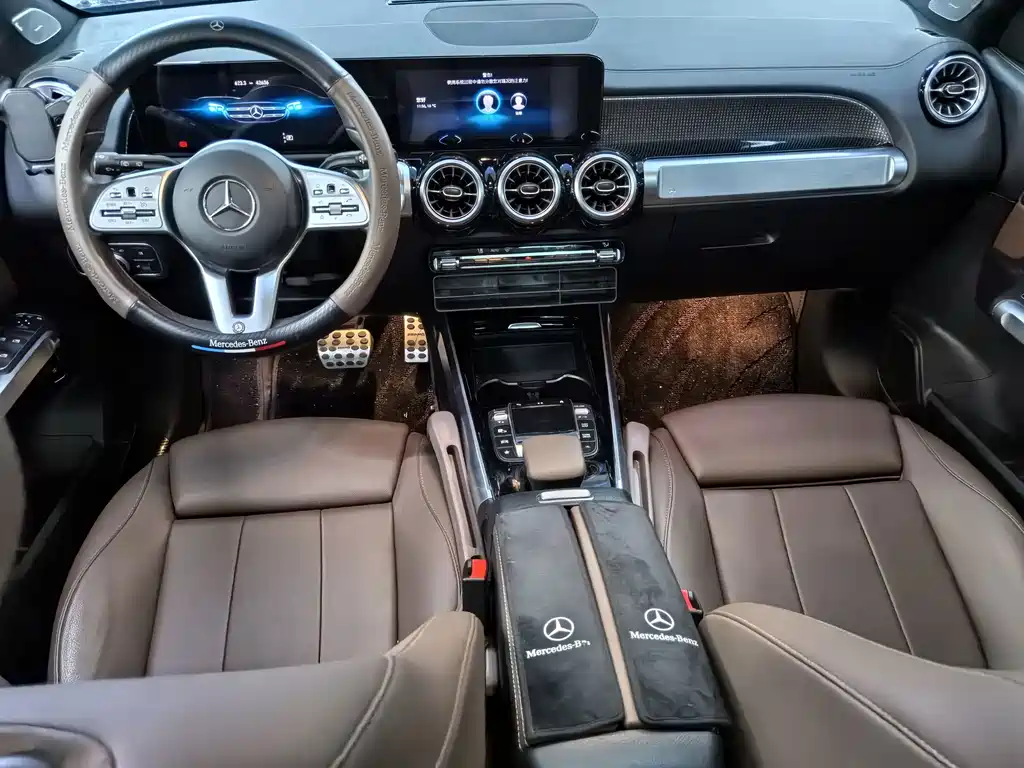 Mercedes-Benz GLB — миниатюра 8
