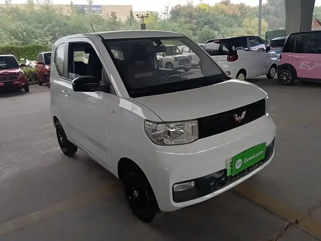 Wuling MINIEV — миниатюра 4