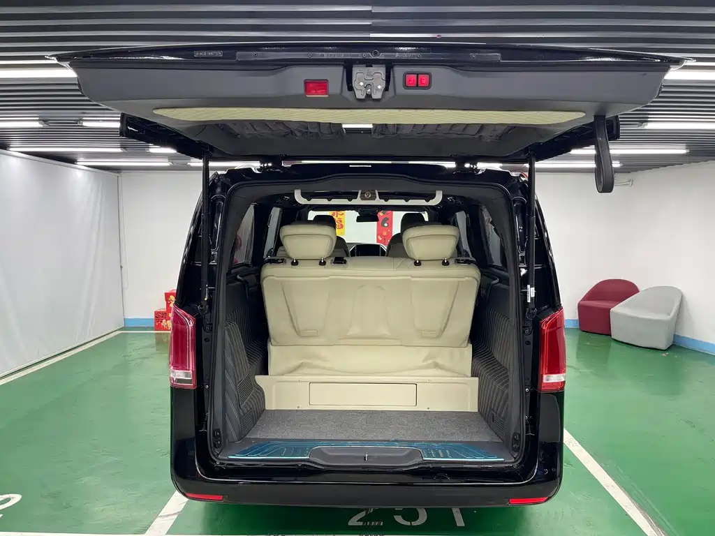 Mercedes-Benz Vito — миниатюра 28