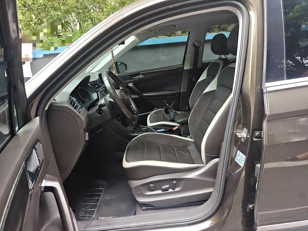 Volkswagen Tiguan L — миниатюра 8