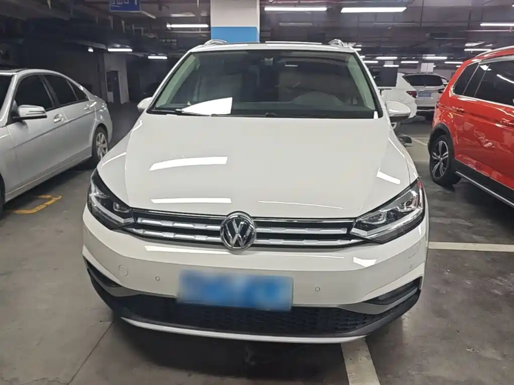 Volkswagen Touran — миниатюра 3