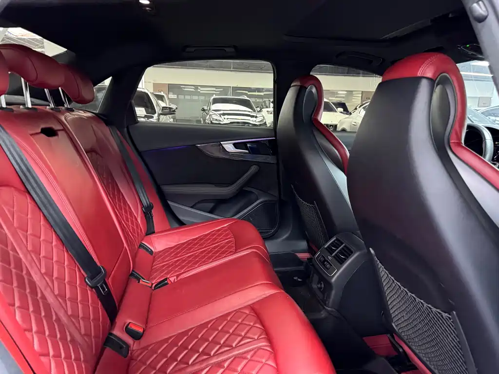 Audi S4 — миниатюра 15