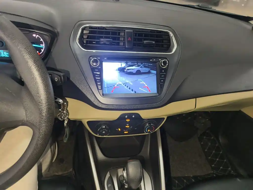 Ford Escort — миниатюра 13