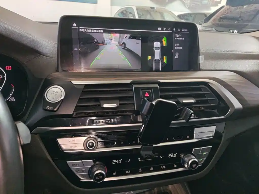 BMW X3 — миниатюра 13