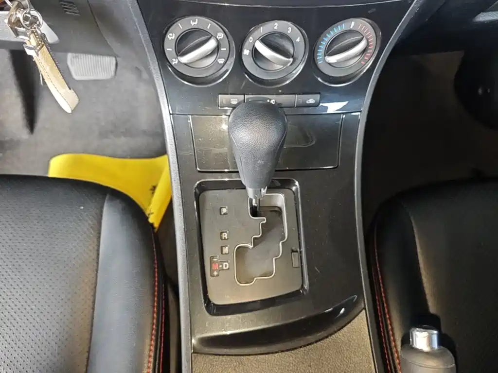 Mazda 3 Xingcheng — миниатюра 14