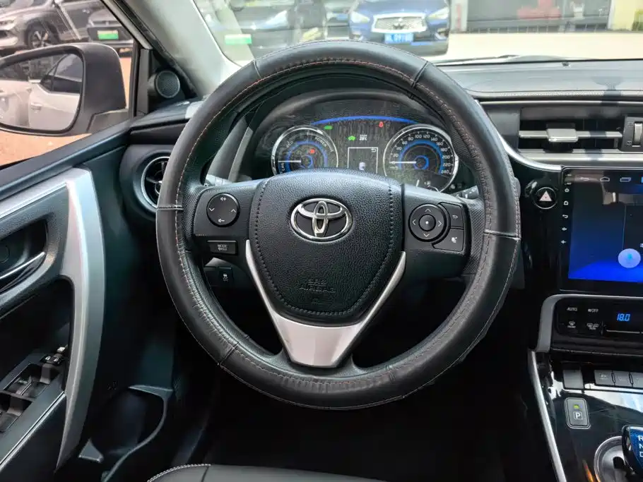 Toyota Corolla — миниатюра 15