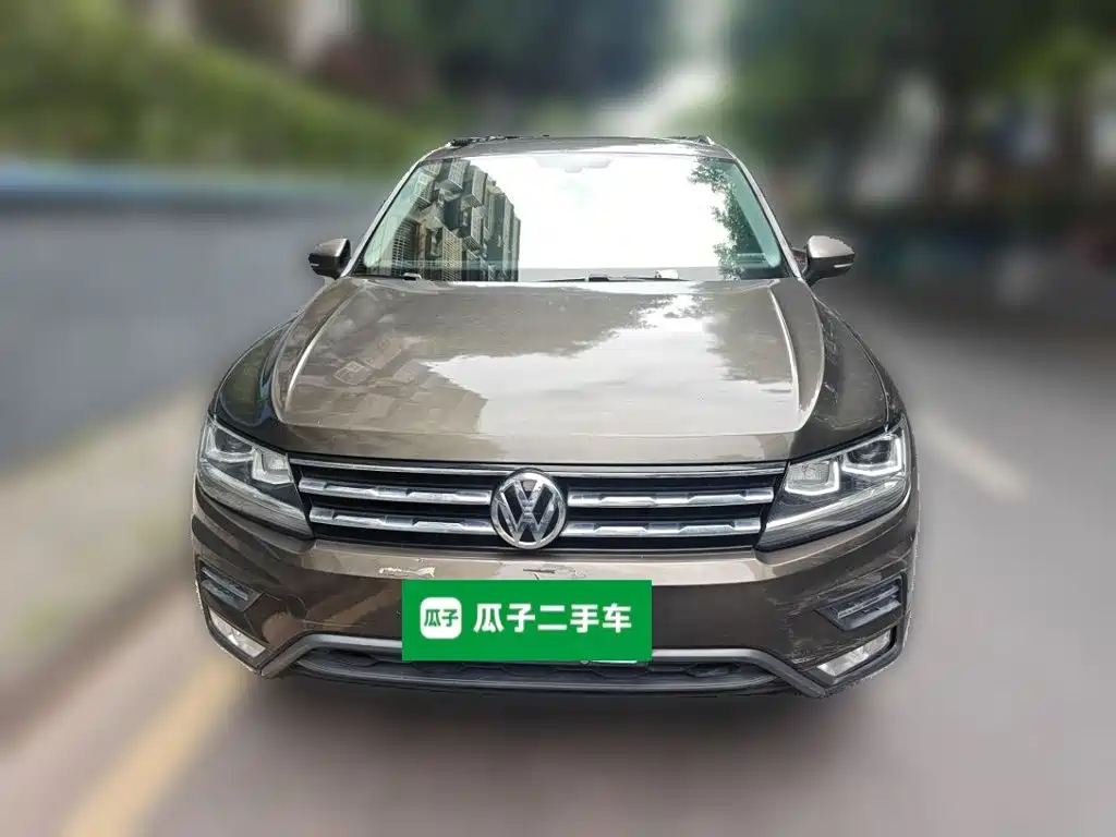 Volkswagen Tiguan L — миниатюра 23