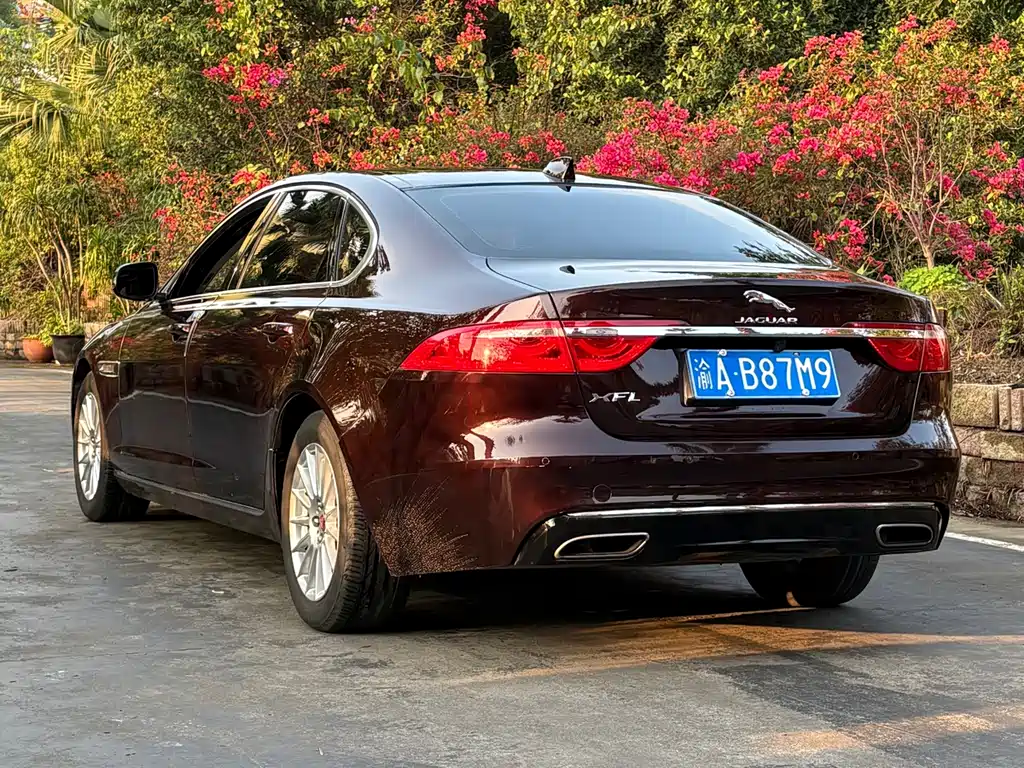 Jaguar XFL 2017 XFL 2.0T 200PS Elite