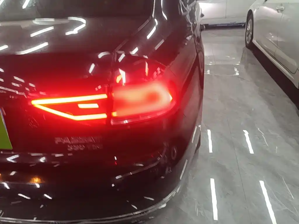 Volkswagen Passat — миниатюра 8